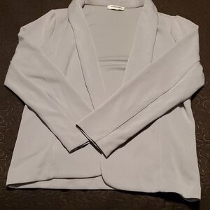 Elegant Women's Blazer in Light Gray